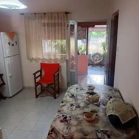 Vakantiehuis ευχάριστη διαμονή Pírgos